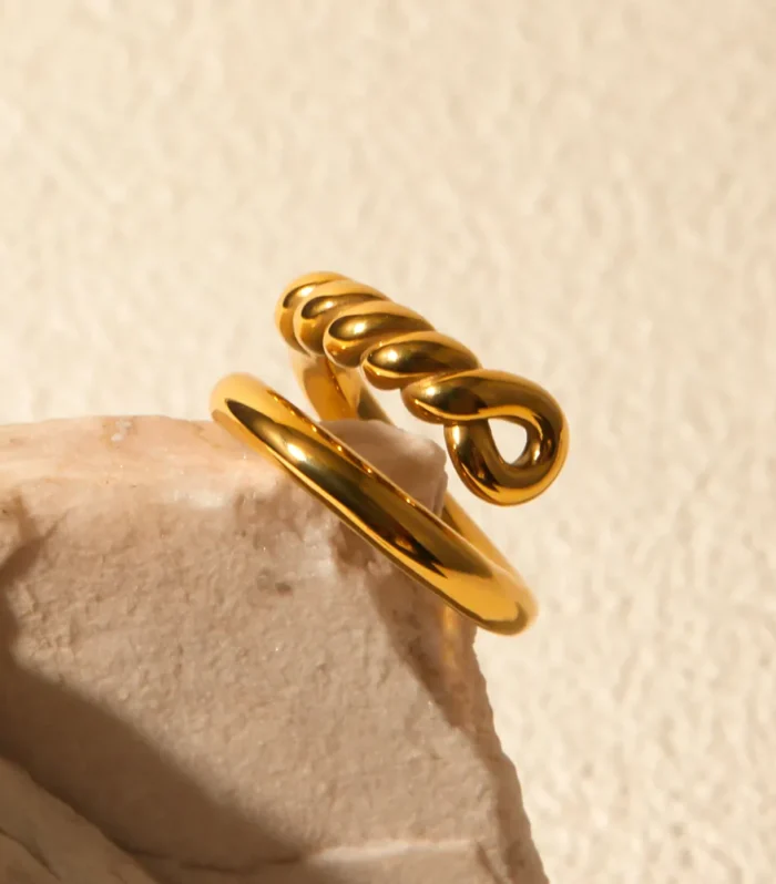 Stainless Steel Knot Bypass Ring