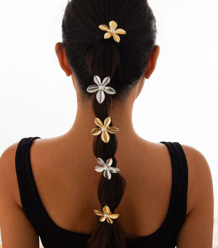 Versatile five petal flower alloy hair accessory with fashionable glossy imitation pearl bow headband